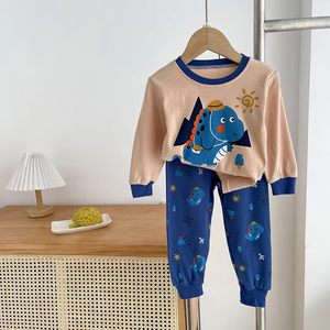Süßer Baumwoll Jungen Schlafanzug mit Coolem Dino Design von 1 Jahr bis 5 Jahre