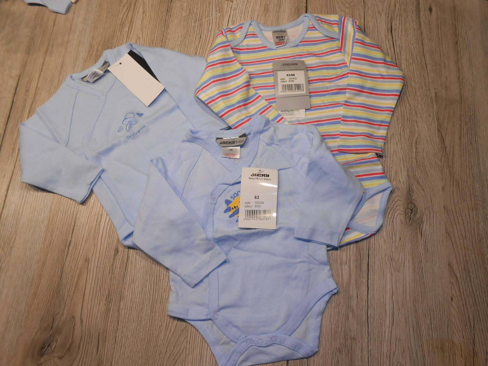  HAMMERANGEBOT 3 BODYS JACKY BABY NEUWARE  GR. 62/68 
