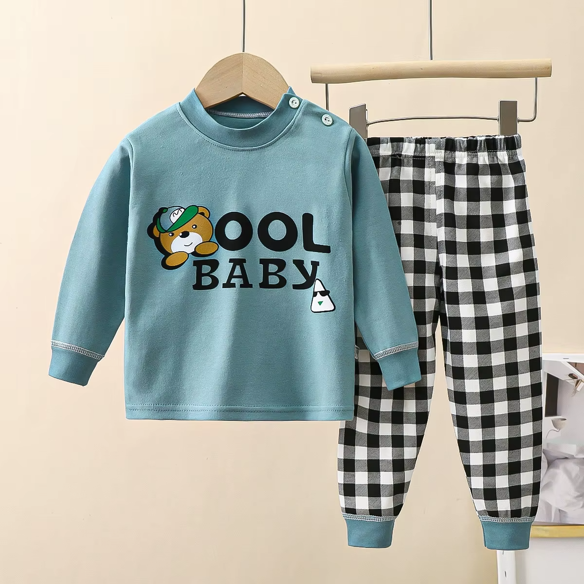 Süßer Baumwoll Jungen Schlafanzug mit Coolem Bär Design von 1 Jahr bis 6 Jahre