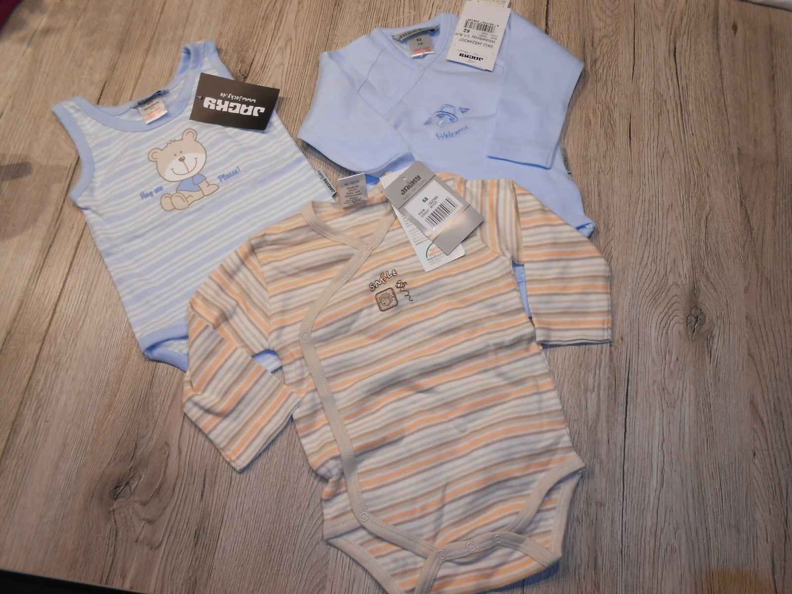  HAMMERANGEBOT 3 BODYS JACKY BABY NEUWARE  GR. 62/68
